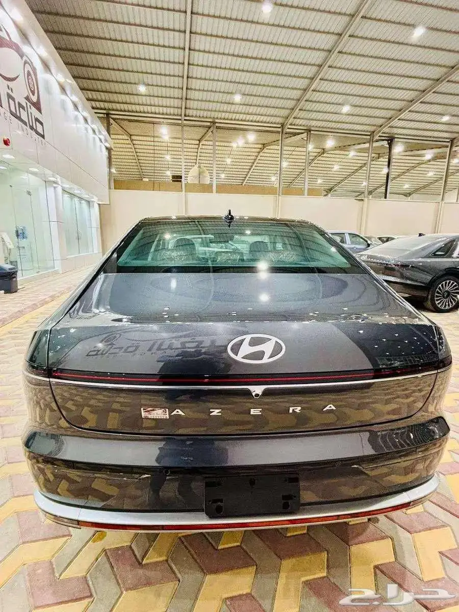 هيونداي ازيرا بريميوم 2025 بسعر 165400بالضريبة 1