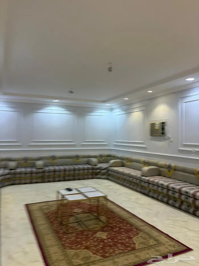 استراحة مؤثثه بالكامل ونظيفة للإيجار اليومي الشهري السنوي 47