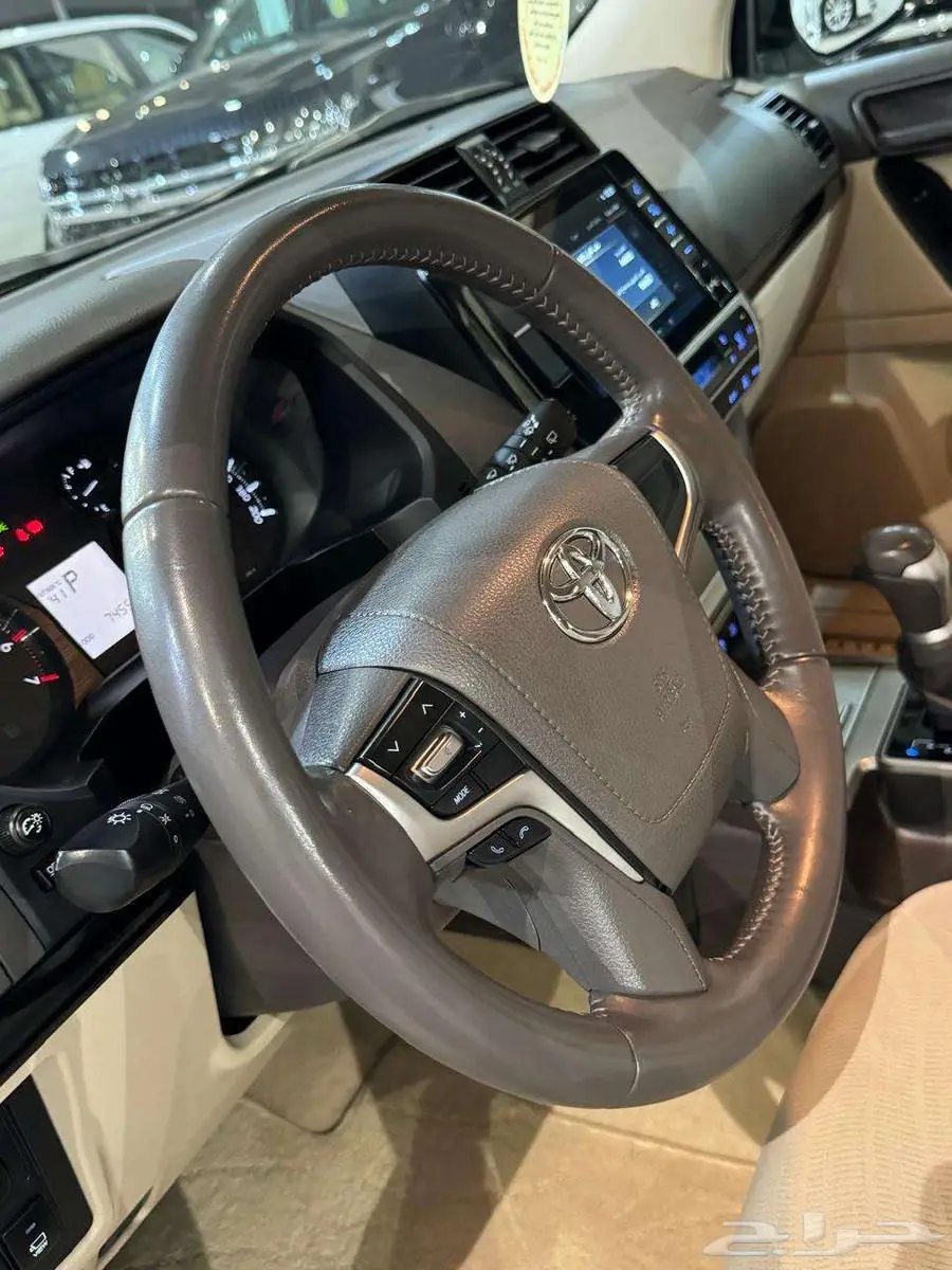 للبيع تويوتا برادو 2022 سعودي V6 دبل فئه TXL 28