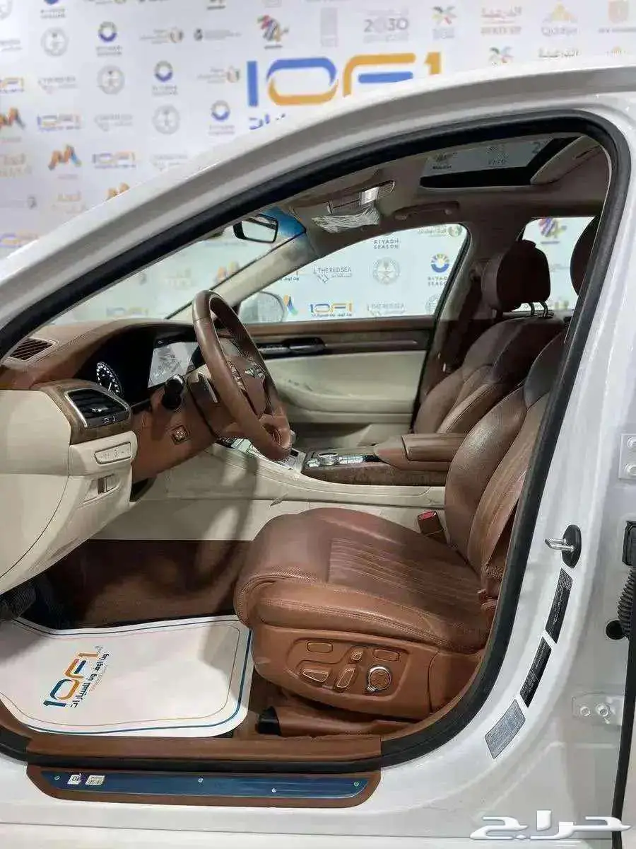 جينيسيس جي 90- 2020 - 25.000KM 8