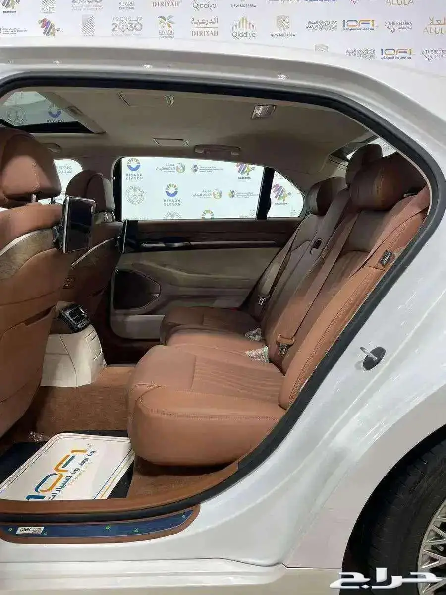 جينيسيس جي 90- 2020 - 25.000KM 14