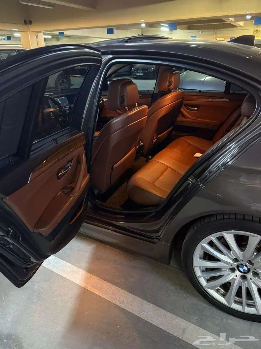 BMW 535I فل كامل - قمة النظافة - موديل 2011 6