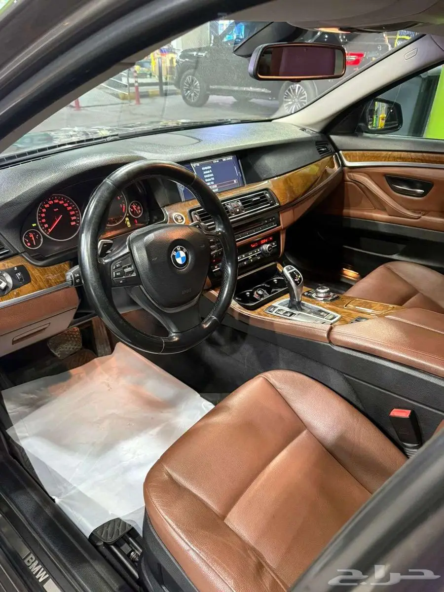 BMW 535I فل كامل - قمة النظافة - موديل 2011 7