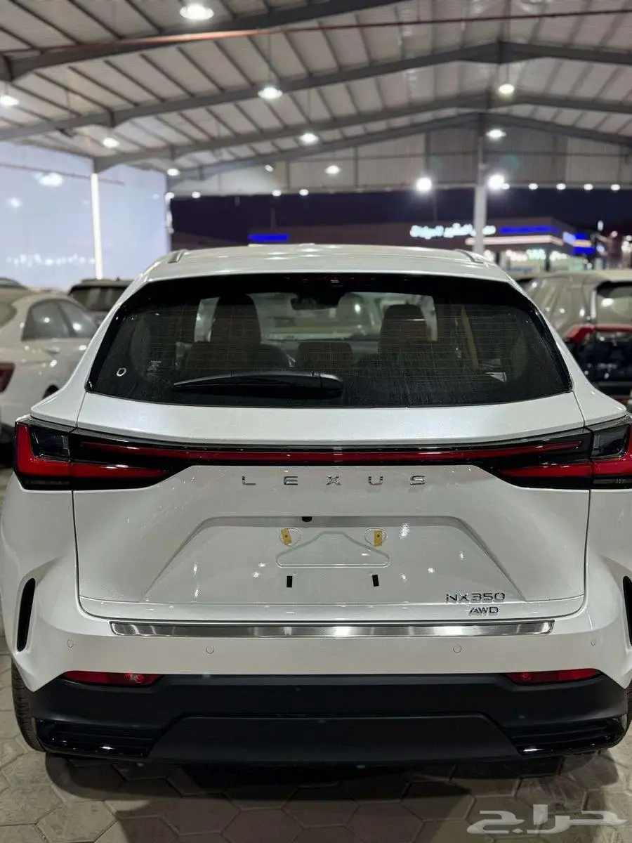 لكزس NX350 AA موديل2025 4