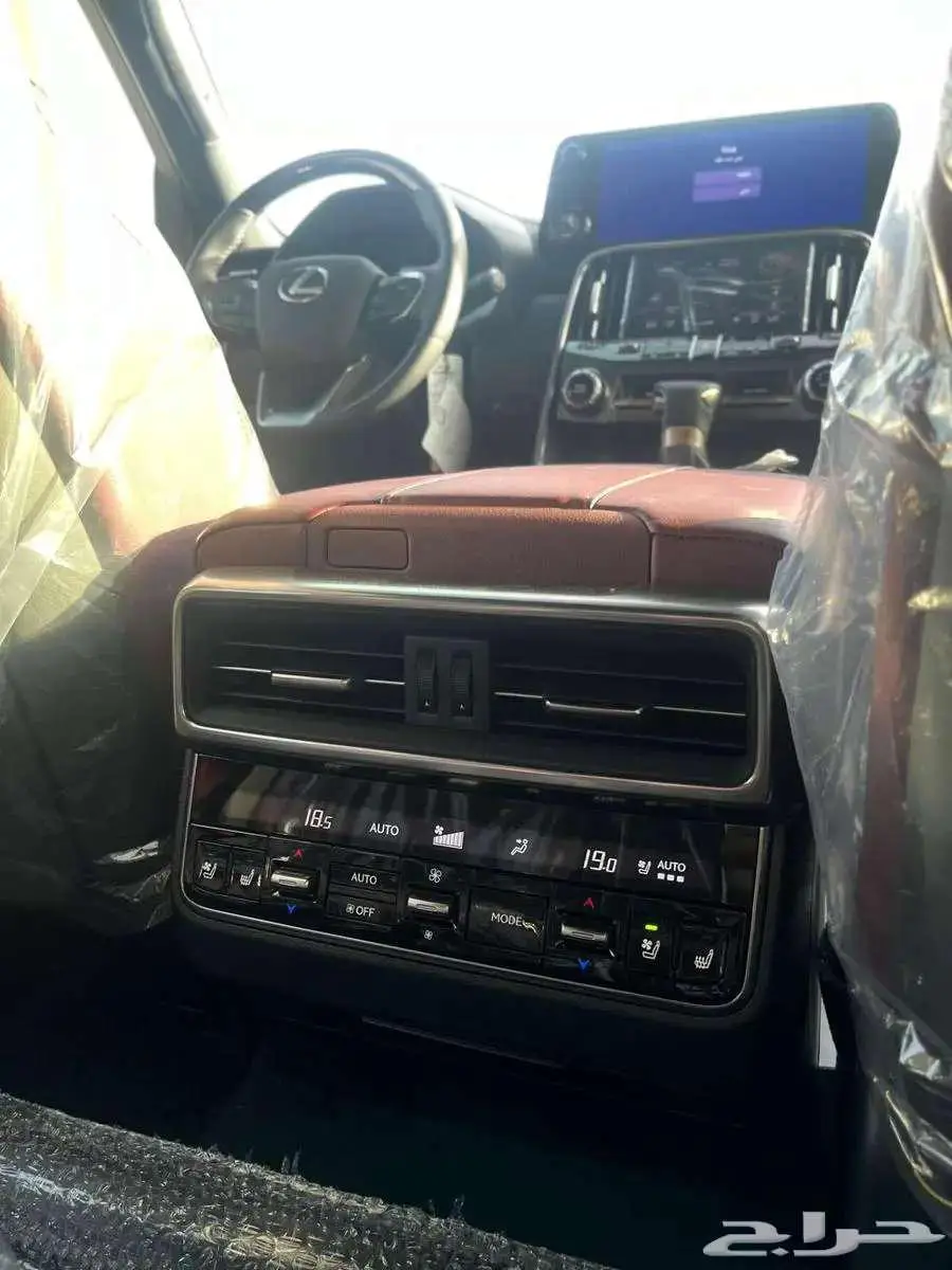 عرض اليوم ليكزس LX600BB كاش وتقسيط 9