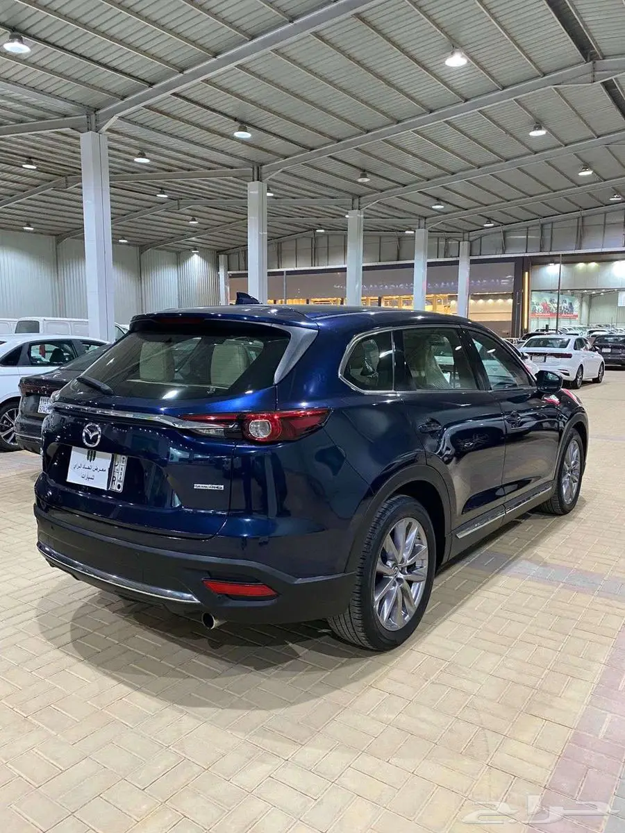 مازدا CX9 موديل 2024 فل كامل ( شبة وكاله ) ممشي 36000 3