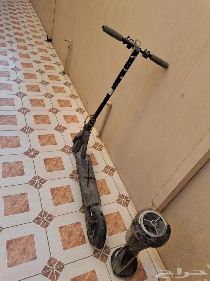 ثلاثة اسكوترات 1