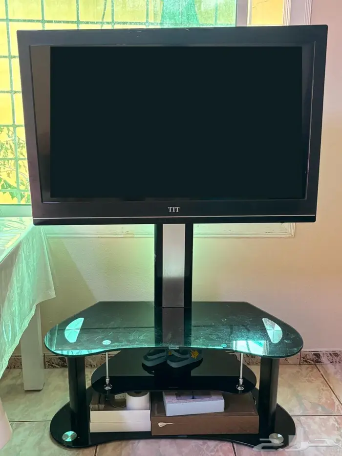 شاشة tit مع ستاند طاولة 0