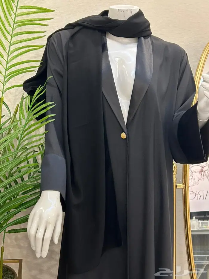 عبايات تسليم فوري جملة فقط 300 24