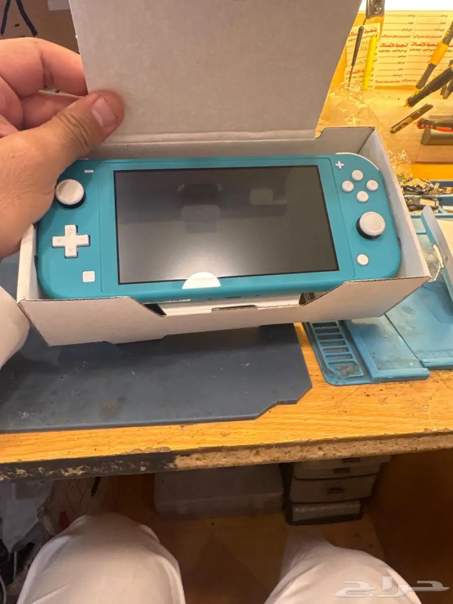 جهاز Nintendo witch lite نينتندو سويتش لايت جديد 400 ريال 1