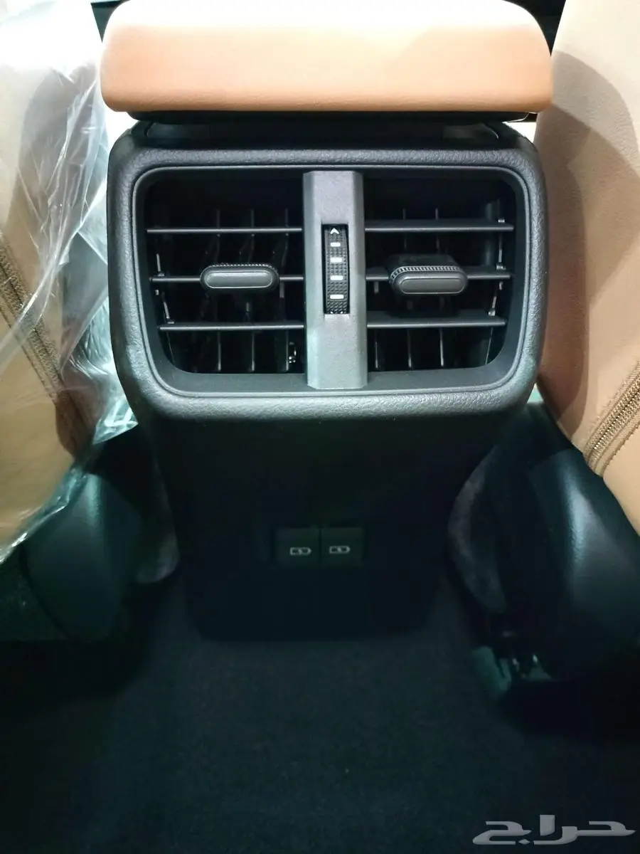 لكزس UX 300 H فل كامل هايبرد 2025 - خليجي 17