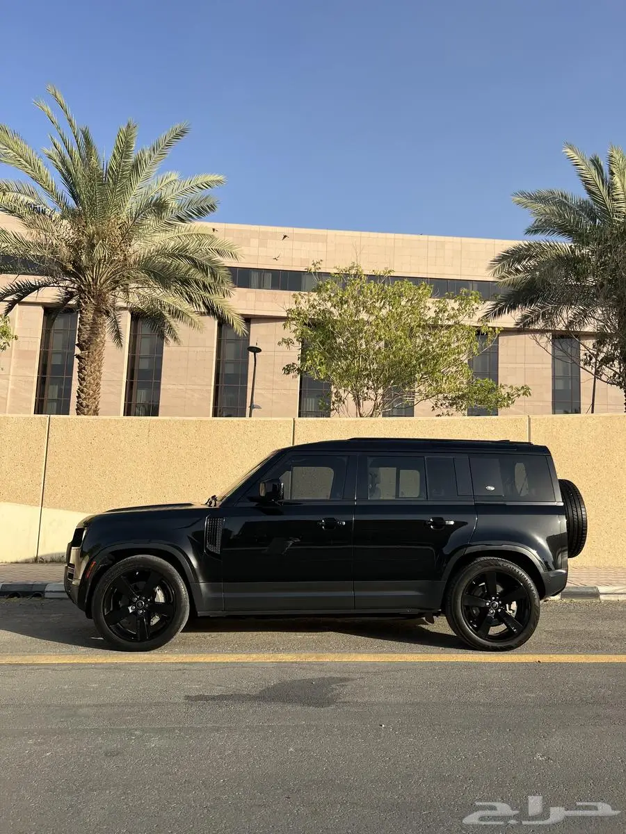 ديفندر 2020 اسود V6 سعودي 5