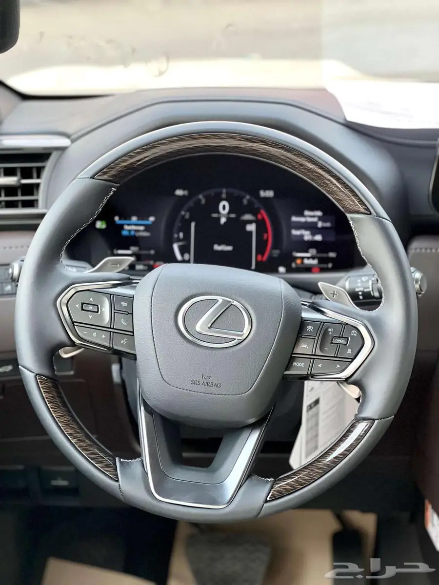 لكزس 600 LX فل كامل 2025 5