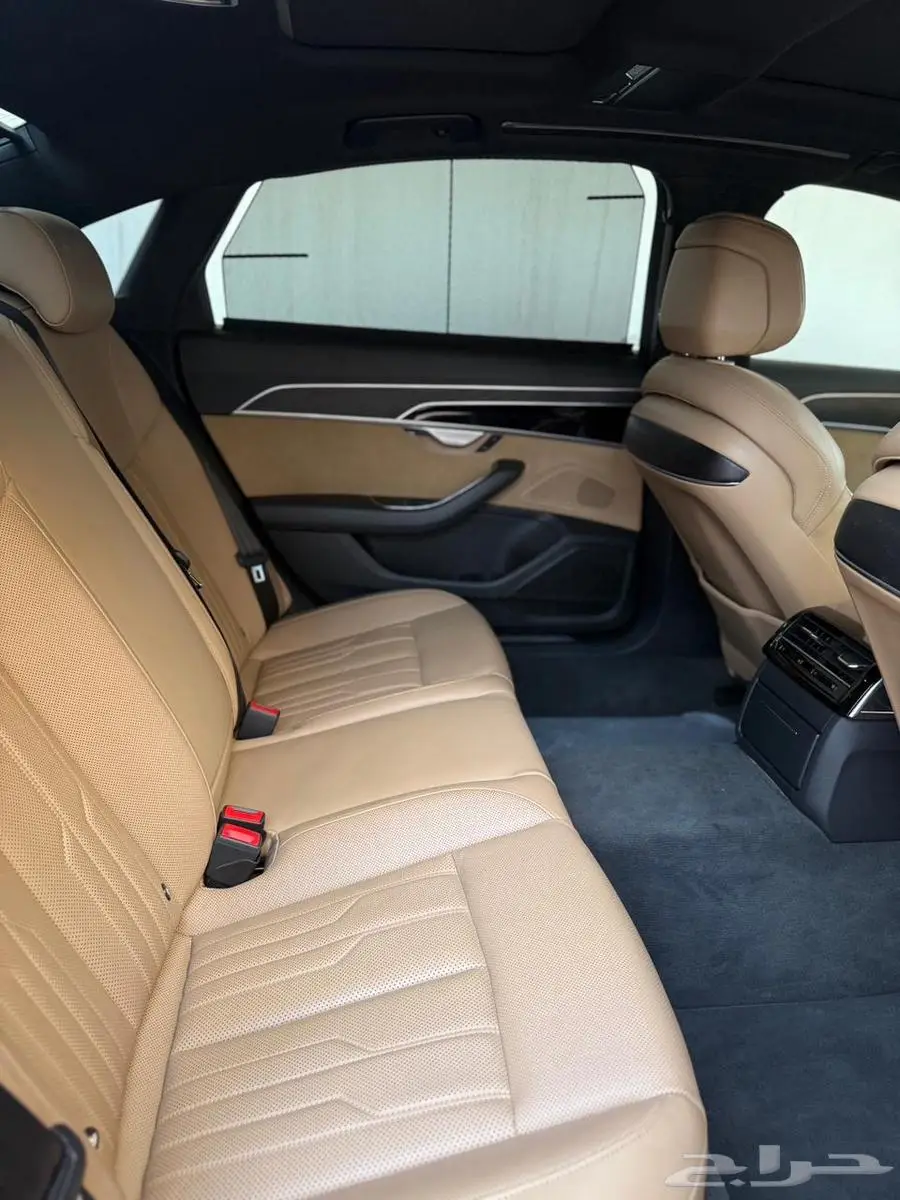 أودي A8L TFS quattro 16