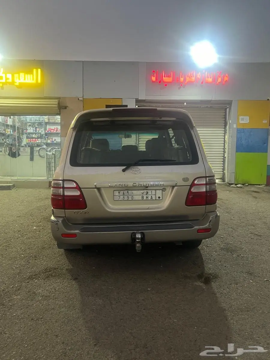 جيب لاند كروزر جكسار 2004 1