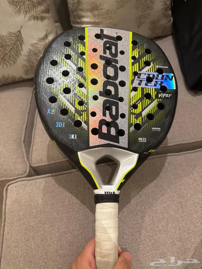 للبيع مضرب babolat 2025 - المضرب لا توجد به خدوش وجديد 2
