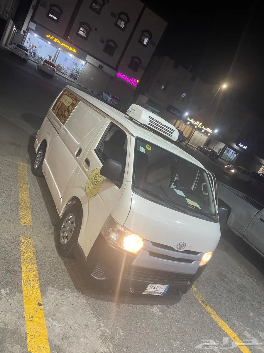 باص تويوتا هايس ديزل 1