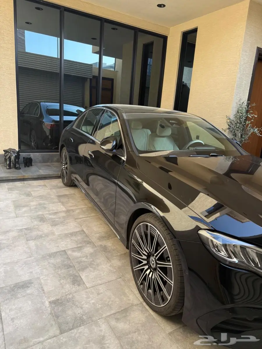 مرسيدس E300 جفالي موديل 2025 5