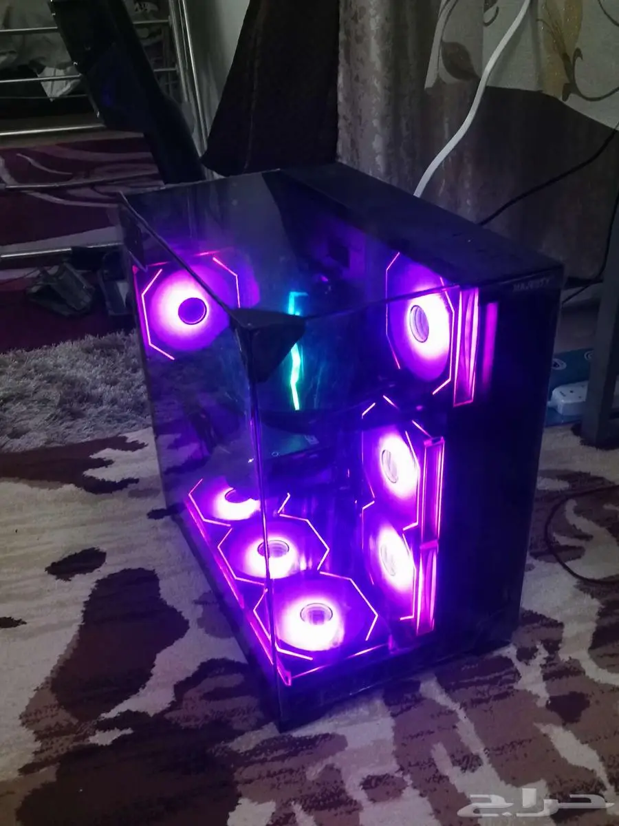 كمبيوتر العاب نظيف جدا PC Gming 0