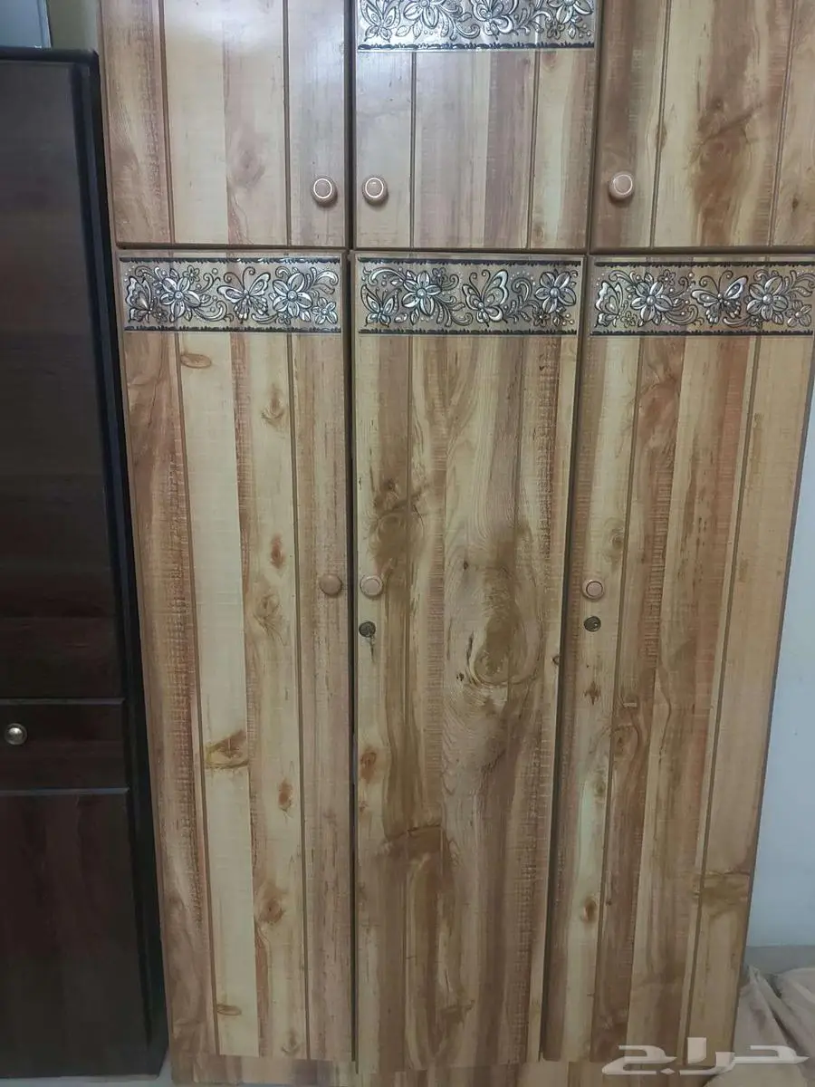 فرش ودواليب 1
