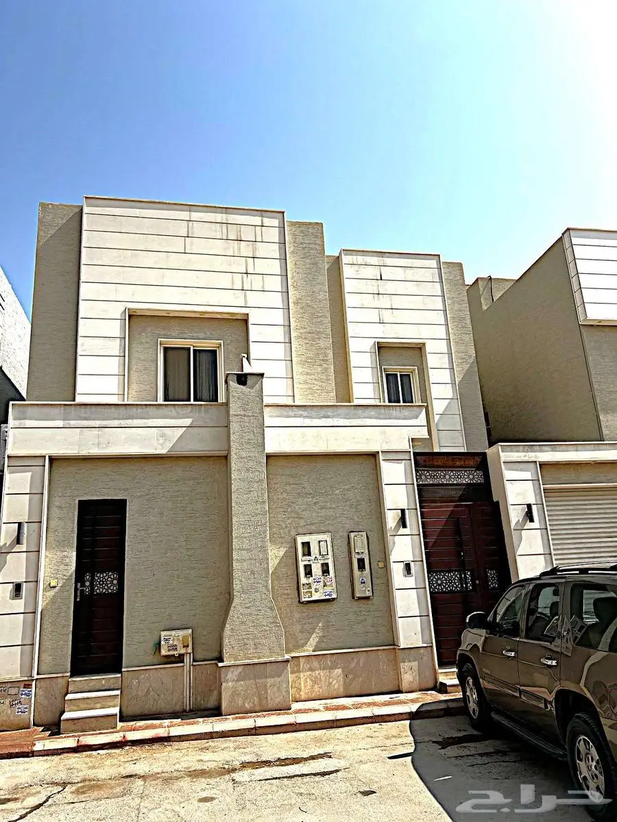 حي اليرموك  مدينة الرياض  منطقة الرياض--فيلا للبيع- مدركة 0