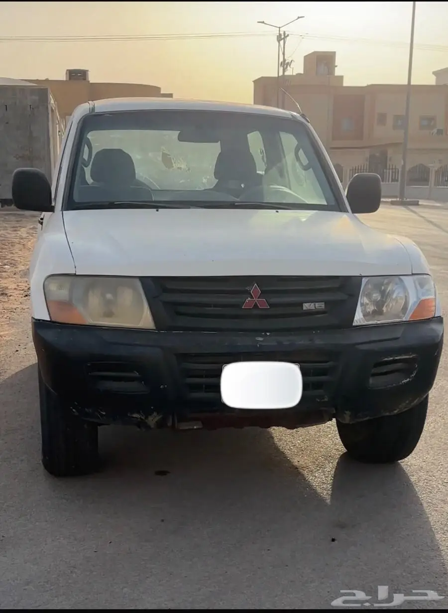 للبيع مستوبيشي باجيرو 2002 0