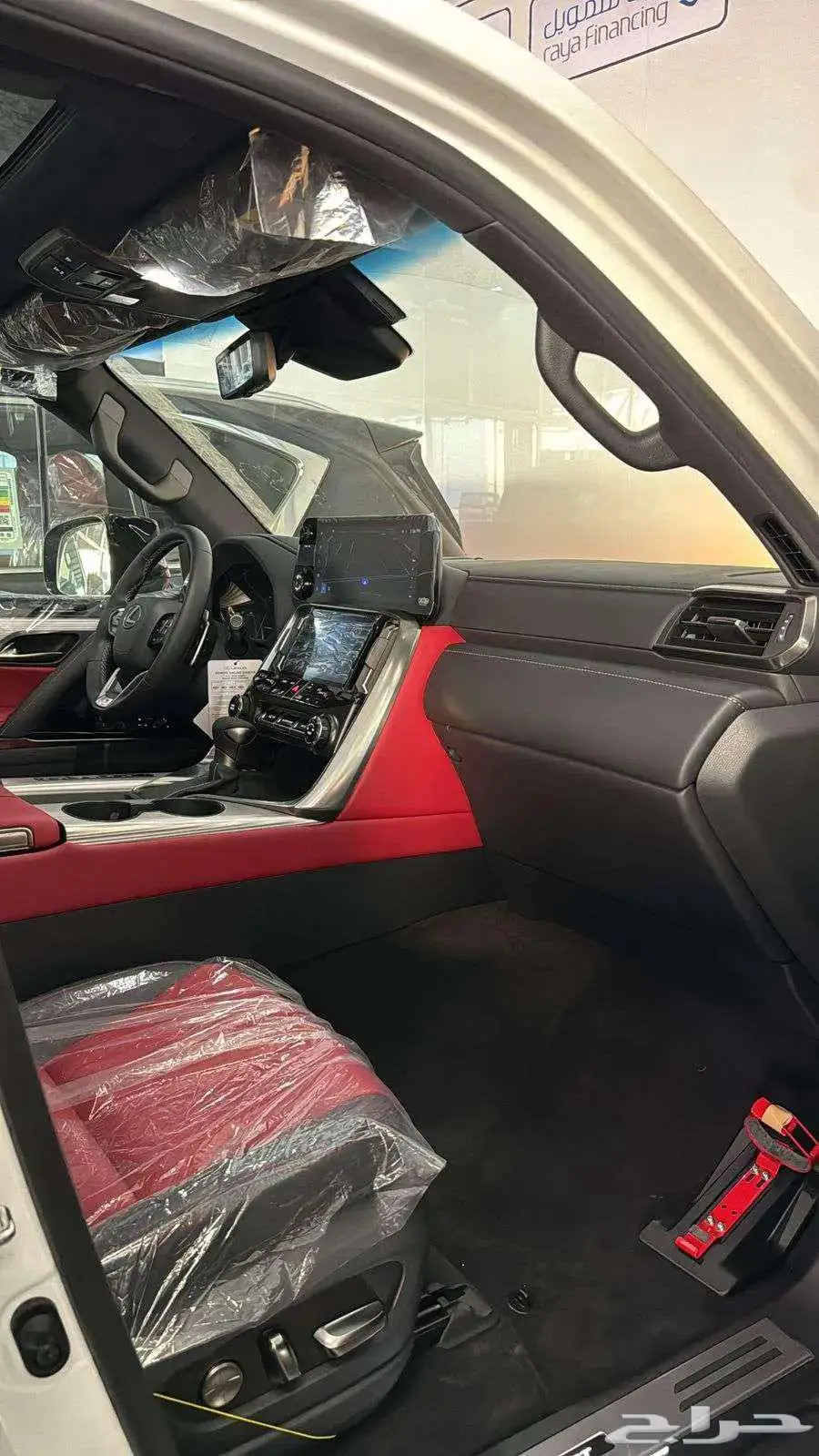 لكزس LX600اف سبورت تدليك مراتب عماني2025-615000 4
