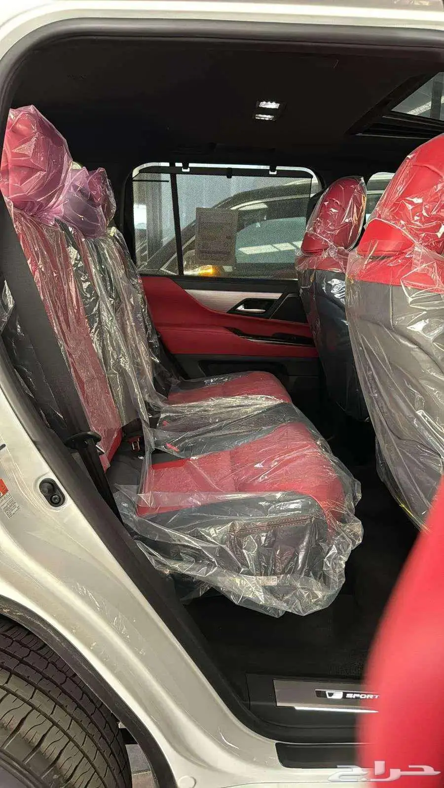 لكزس LX600اف سبورت تدليك مراتب عماني2025-615000 5
