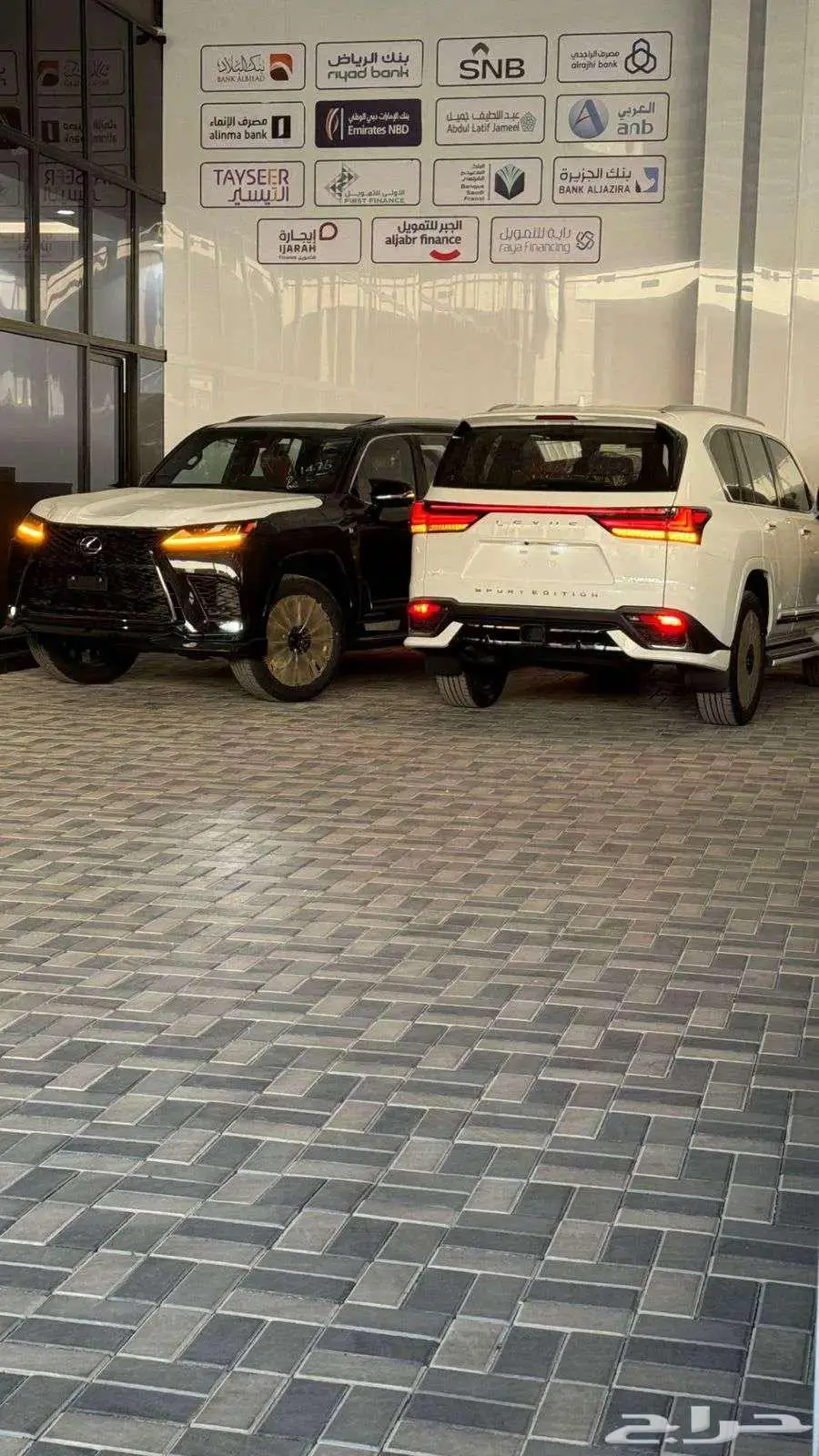 لكزس LX600اف سبورت تدليك مراتب عماني2025-615000 1