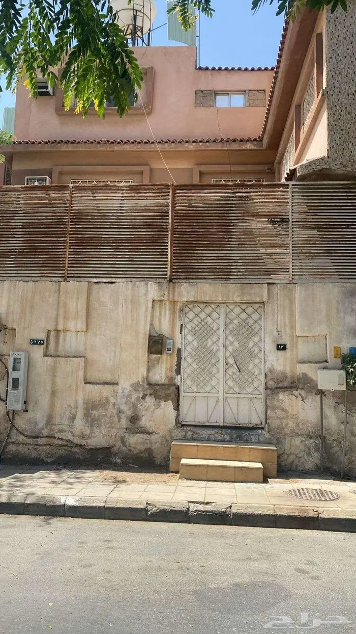فيلا للبيع ام العراد 2