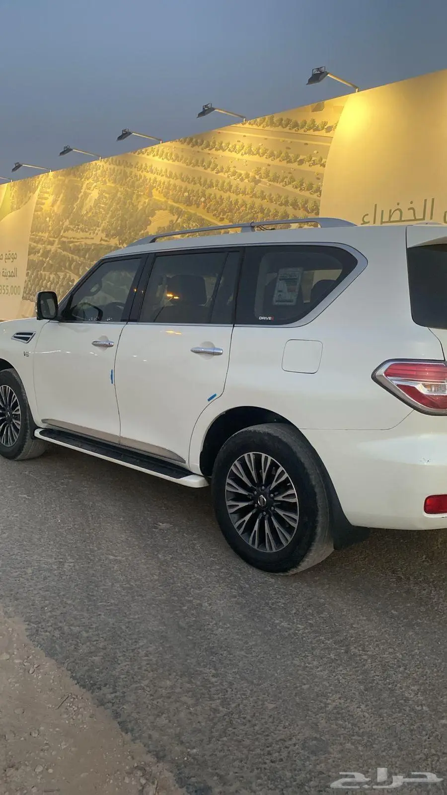 نيسان بلاتنيوم مديل 2016 1