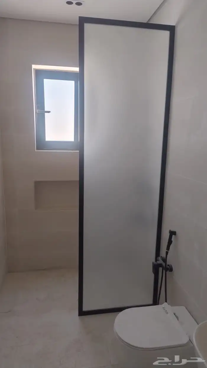 شركة مصنع البيطار للزجاج والألمنيوم 77