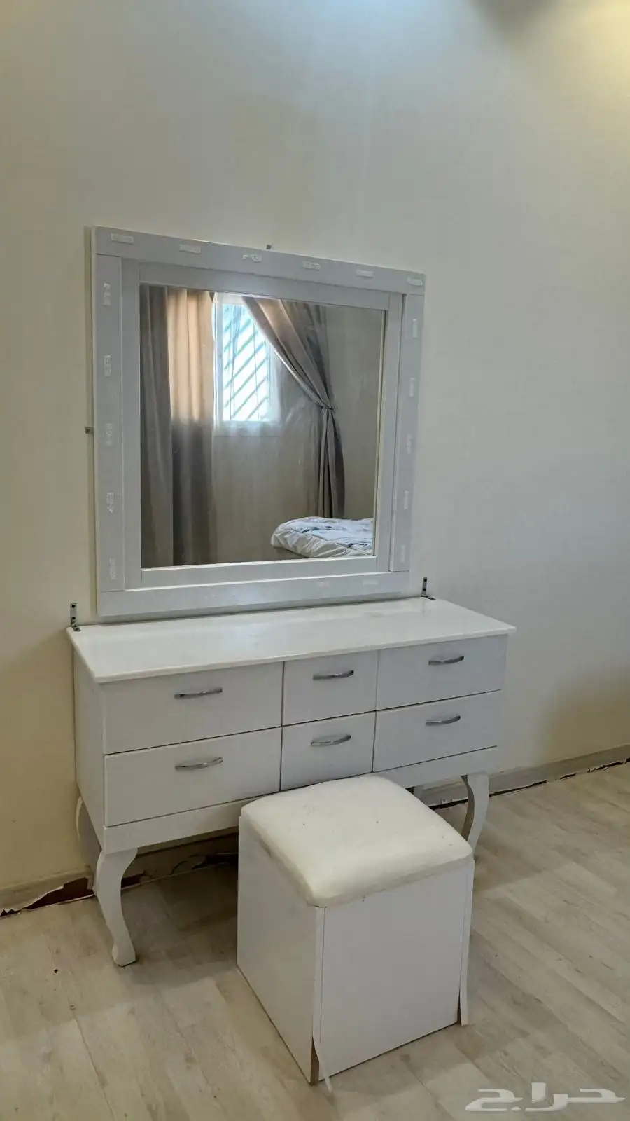سرير وتسريحه 1
