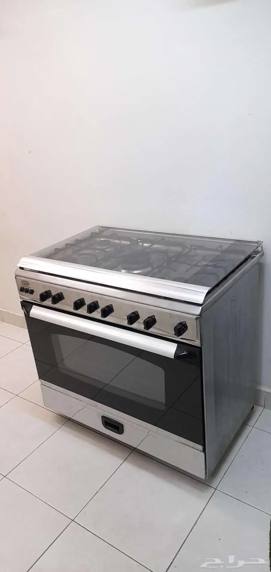 فرن 5 عيون للبيع شرط 1