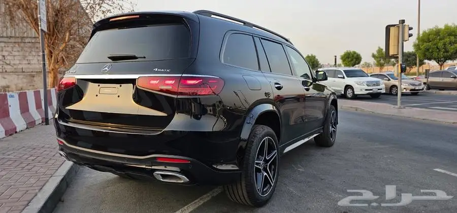 مرسيدس GLS 2025 وارد كوريا اصفار 11