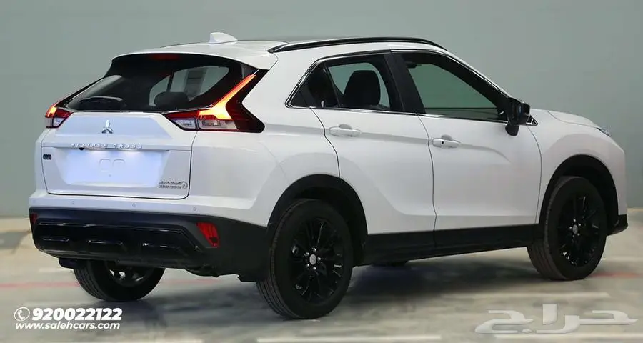 ميتسوبيشي اكليبس كروس GLS-HL 2025 تصميم رياضي عصري 2