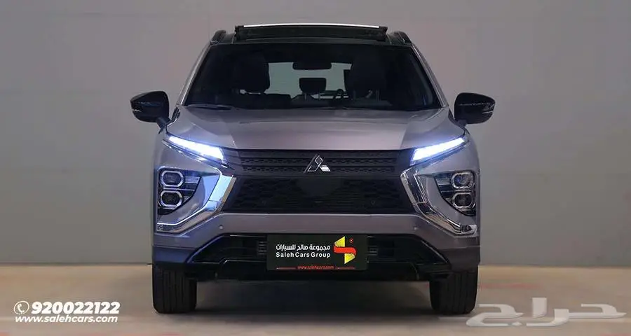 ميتسوبيشي اكليبس كروس GLS-HL 2025 تصميم رياضي عصري 4