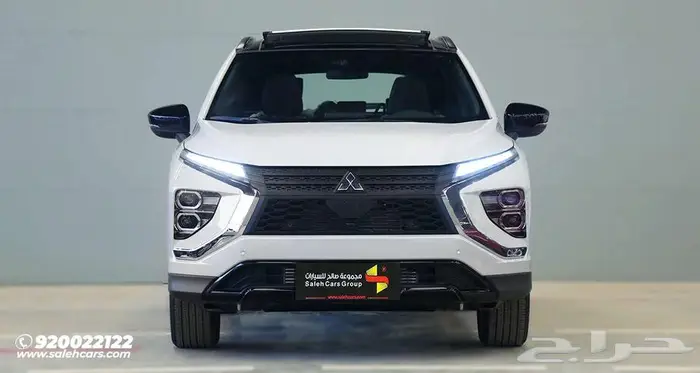 ميتسوبيشي اكليبس كروس GLS-HL 2025 تصميم رياضي عصري 0