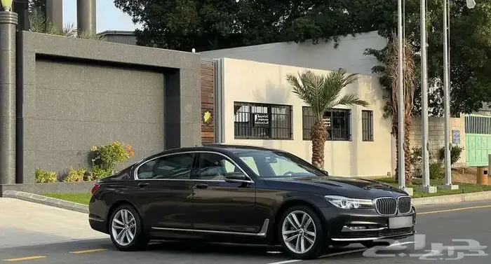بي ام دابليو BMW 740Li 2018 1
