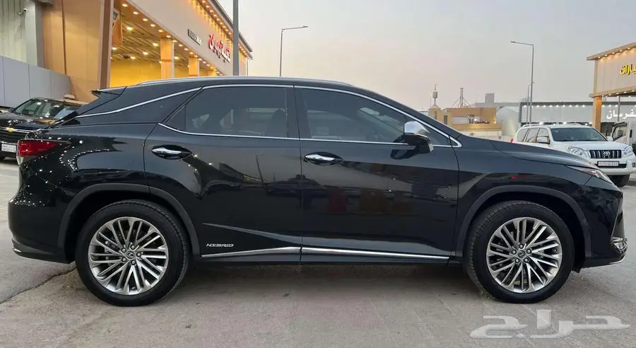 لكزس RX450 موديل 2022 - معرض خلف للسيارات 1