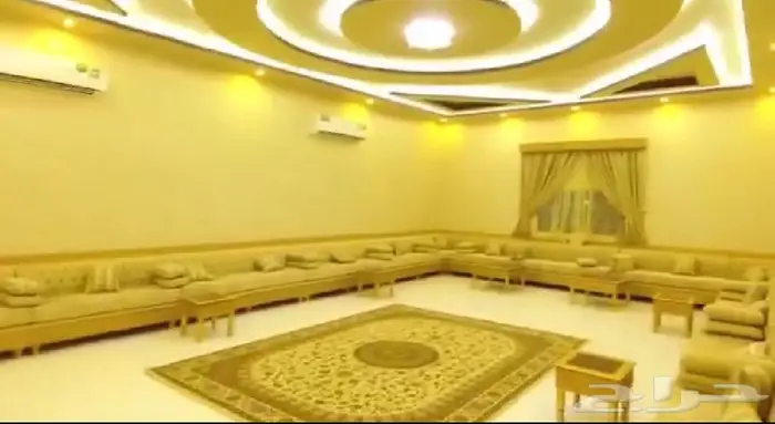 للبيع مزرعه زاويه وفخمه في القاعد شغل فاخر من الاخر 5