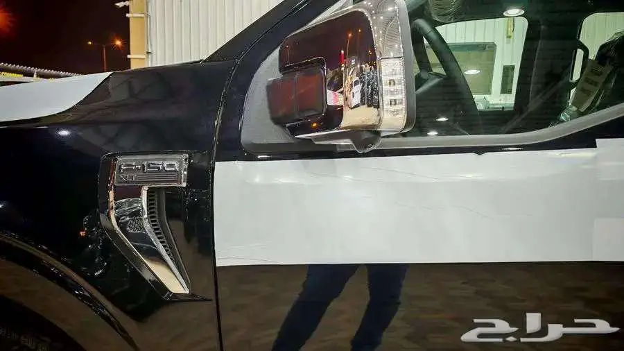 متوفر فوردF150 XLT v6 موديل 2024 لون أسود 15