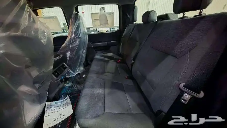 متوفر فوردF150 XLT v6 موديل 2024 لون أسود 18