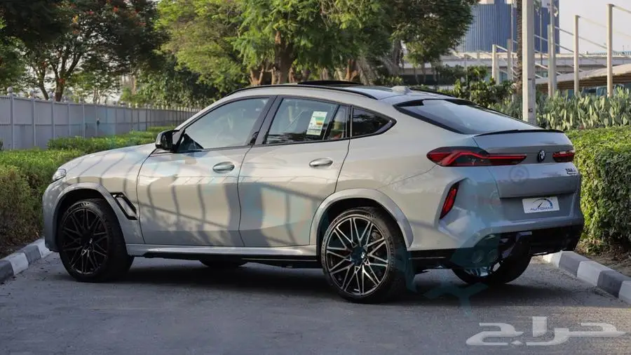 2025 BMW X6 M COMPETITION 4.4L V8 AWD GCC 0Km 4