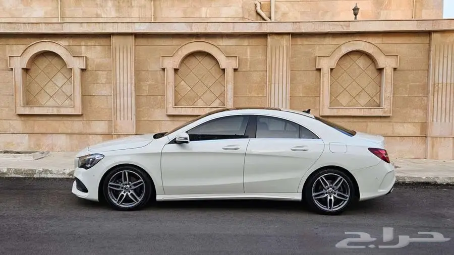 مرسيدس CLA 250 موديل 2018 للبيع 3
