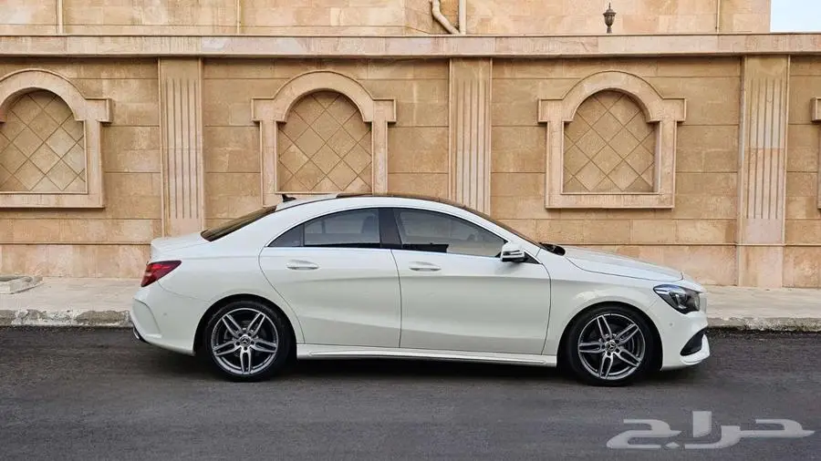 مرسيدس CLA 250 موديل 2018 للبيع 1