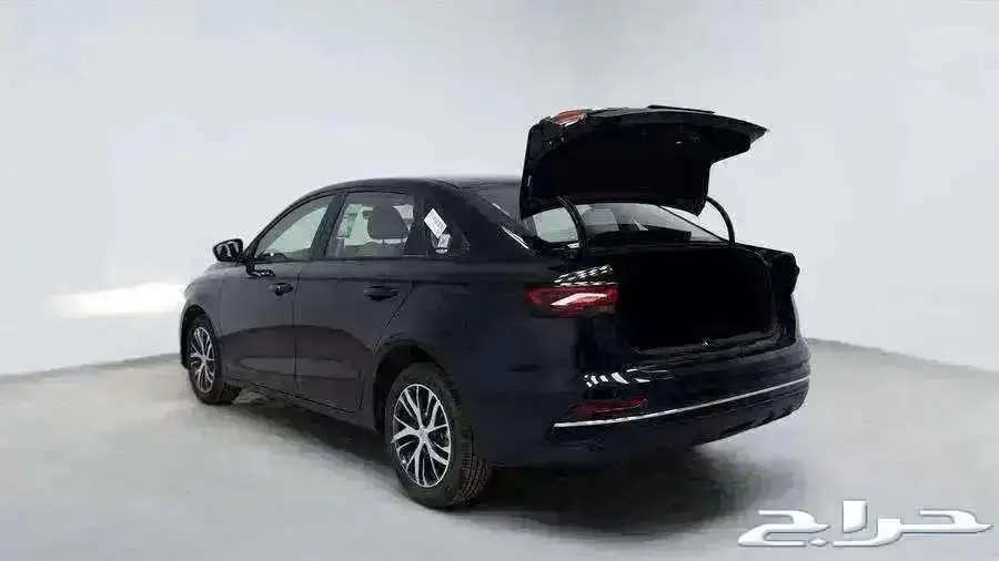 جيلي امجراند ستاندر موديل 2025 4