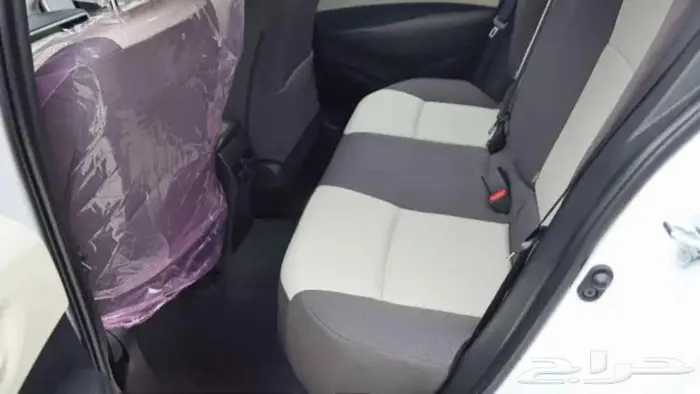 تويوتا كورولا XLI 2.0 مطور بنزين 2025 13