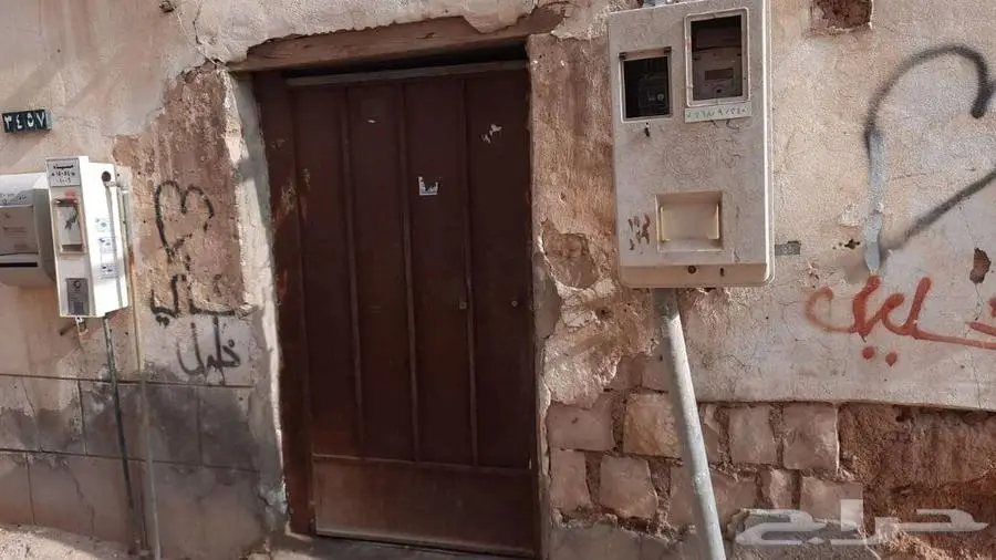 بيت شعبي للبيع في حي العود 1