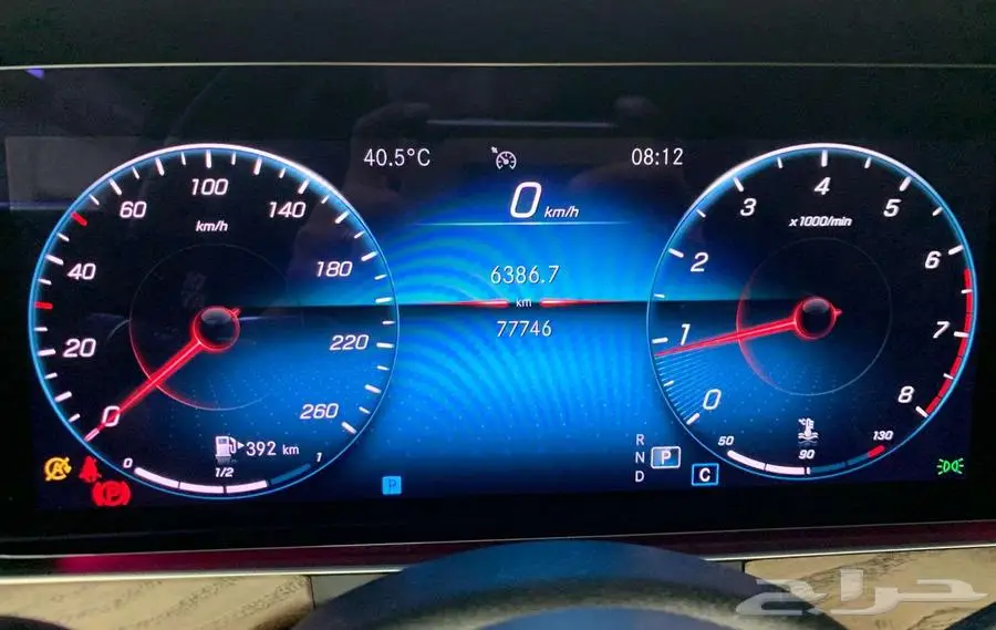 مرسيدس E200 2021 10